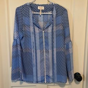 Laundry by Shelli Segal blouse. Size 4. Blue